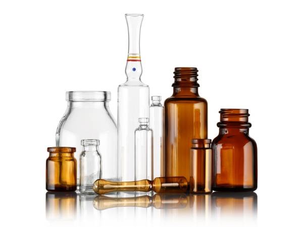 Several kinds of pharmaceutical glass containers are displayed.